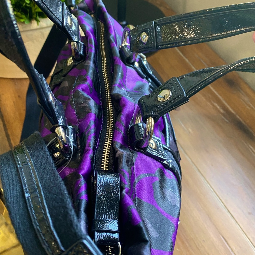 Coach NWT Poppy Purple Ocelot Daisy Glam Glitter Tote Bag F20071 - Picture 12 of 15